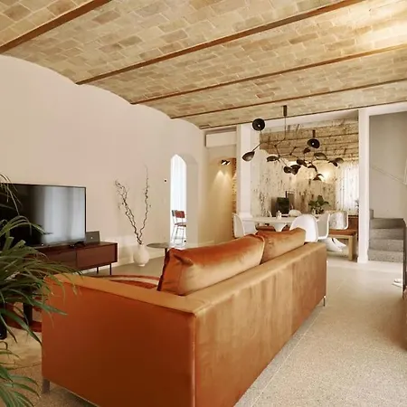 Villa In Centro Con Giardino E Parcheggio - La Casa Della Giuliana