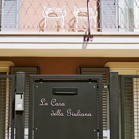In Centro Con Giardino E Parcheggio - La Casa Della Giuliana * Santarcangelo di Romagna