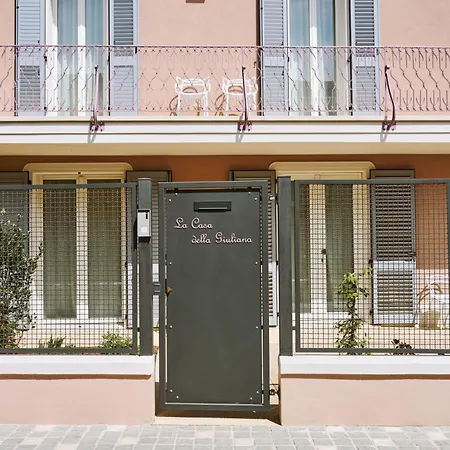 Casa Giuliana, Con Giardino Privato E Parcheggio - Le Dimore Del Centro