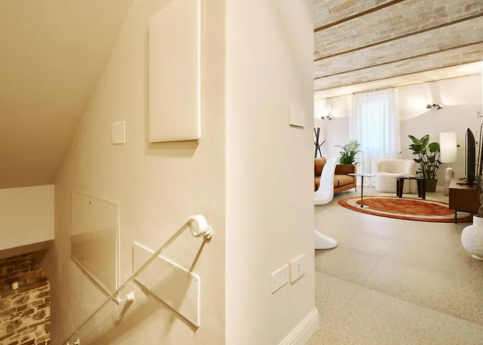 Casa Giuliana, Con Giardino Privato E Parcheggio - Le Dimore Del Centro *