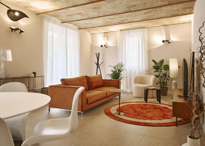 Casa Giuliana, Con Giardino Privato E Parcheggio - Le Dimore Del Centro * 산타르칸젤로 디 로마냐