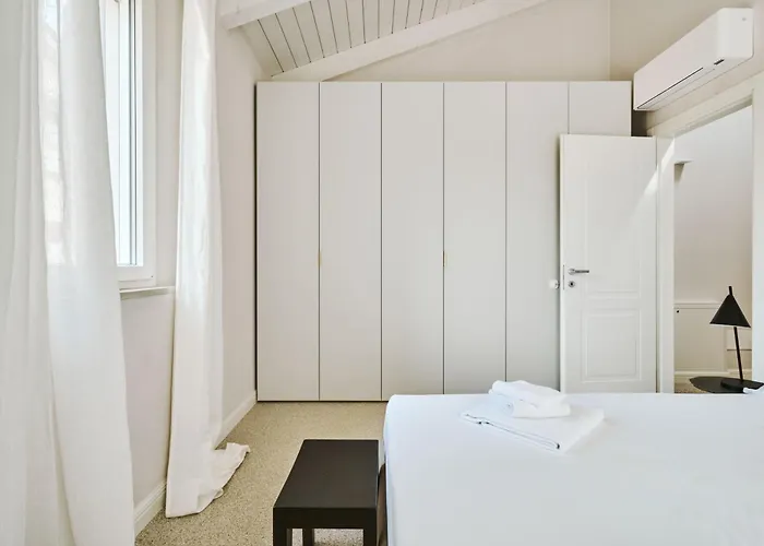 Casa Giuliana, Con Giardino Privato E Parcheggio - Le Dimore Del Centro 圣阿兹吉罗迪奥